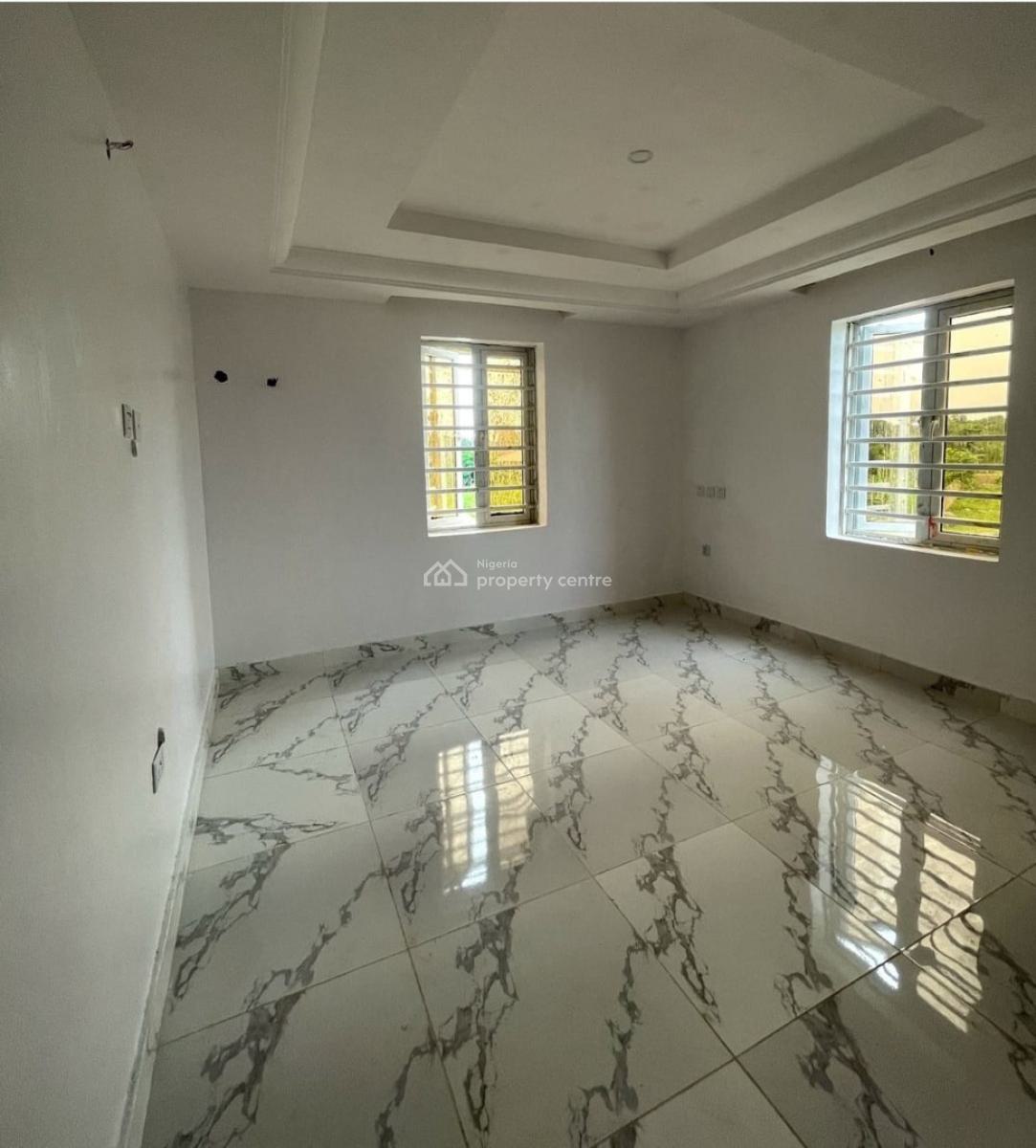 3 Bedroom Apartment, Surulere, Lagos, Flat / Apartment for Sale