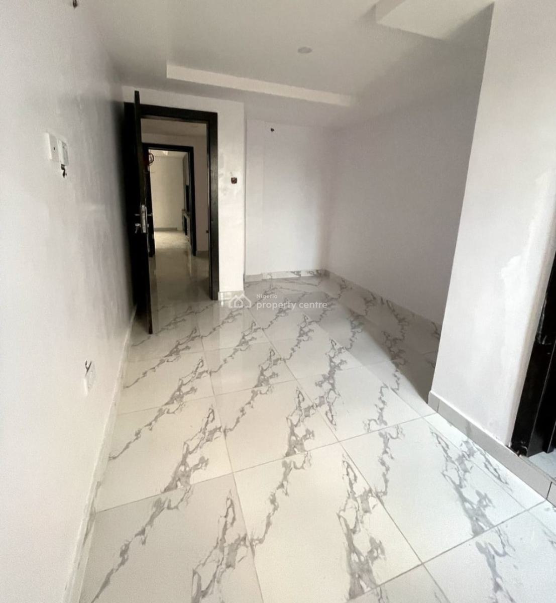 3 Bedroom Apartment, Surulere, Lagos, Flat / Apartment for Sale