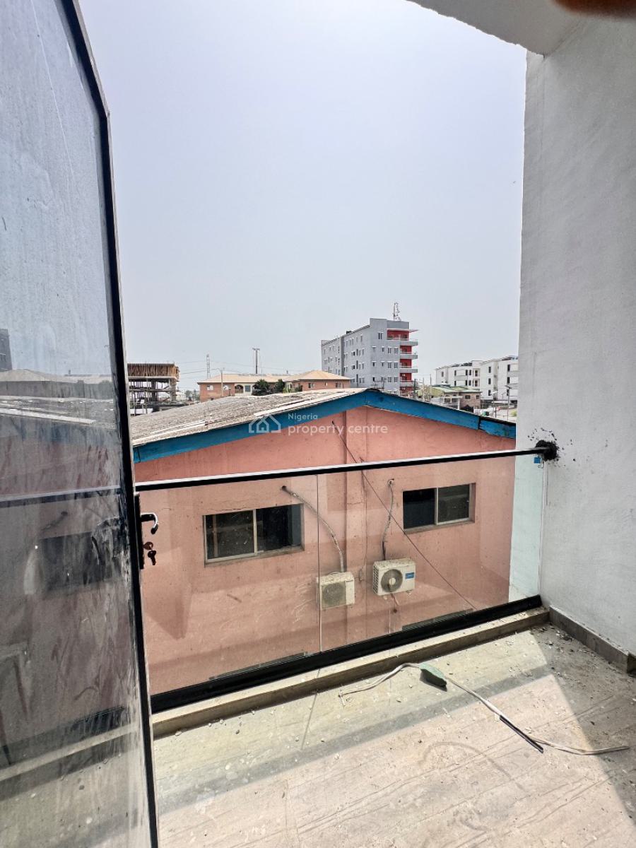 Nice 2 Bedroom Apartment at Ikate Elegushi Close to The Road &secure, Ikate Lekki Lagos State, Lekki, Lagos, Block of Flats for Sale