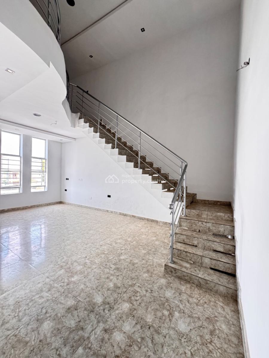 Nice 2 Bedroom Apartment at Ikate Elegushi Close to The Road &secure, Ikate Lekki Lagos State, Lekki, Lagos, Block of Flats for Sale