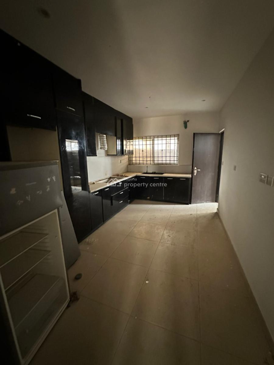 Well Finished 4bedroom Terrace Duplex with Bq, in an Estate Around Godab Lifecamp, Abuja, Life Camp, Abuja, House for Rent