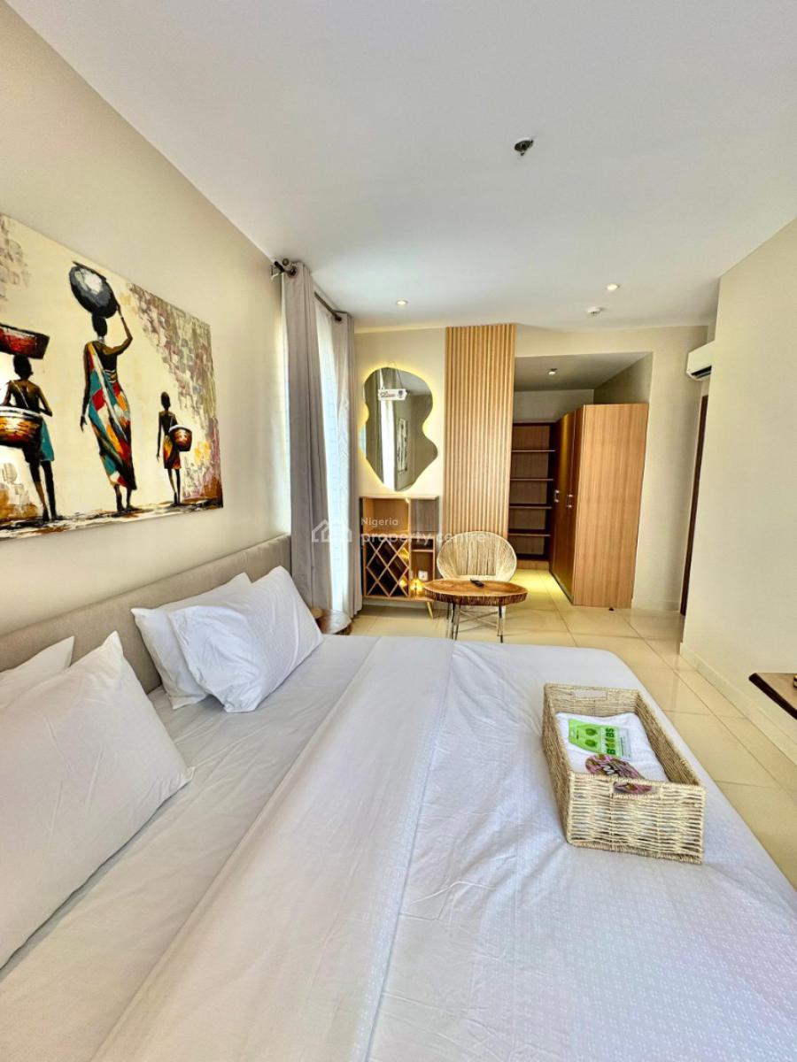 Luxury 1 Bedroom Apartment with Amazon and Housekeeping, Peaceful Environment and En-suite Rooms, Lekki, Lagos, Flat / Apartment Short Let