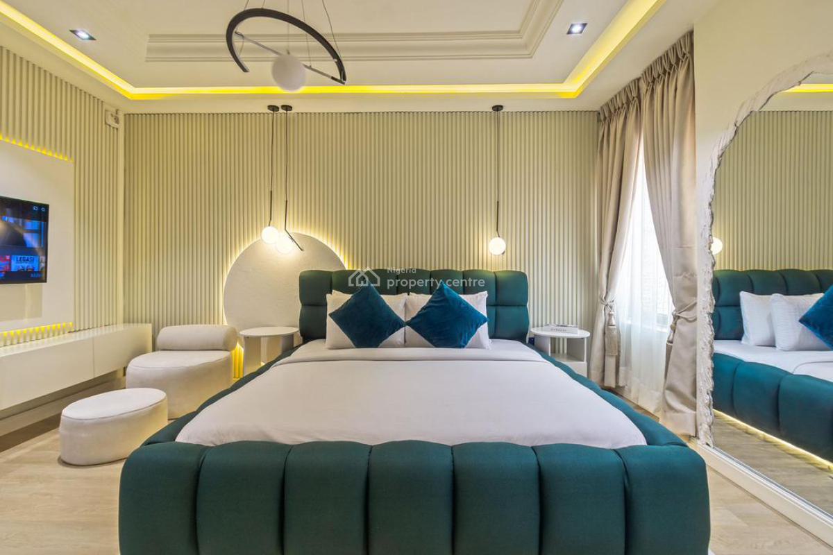 Luxury 1 Bedroom Apartment with Amazon and Housekeeping, Peaceful Environment and En-suite Rooms, Lekki, Lagos, Flat / Apartment Short Let