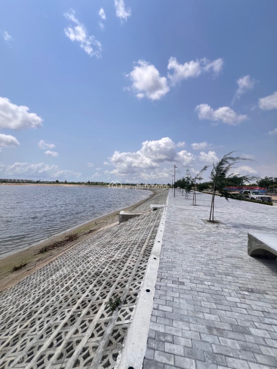 a Prime  4,500 Sqm Land, Chevron Drive, Lekki, Lagos, Mixed-use Land for Sale