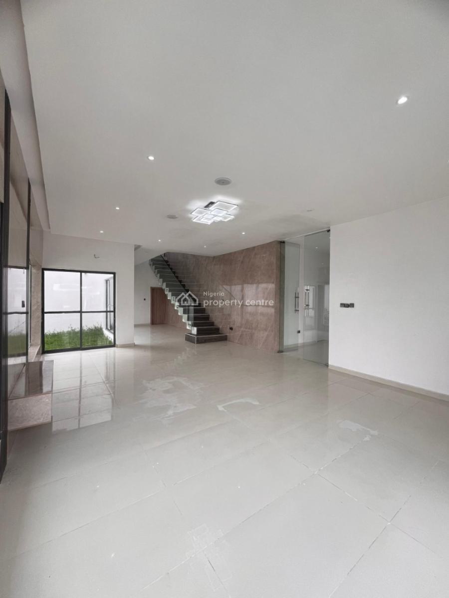 Neatly Build 5bedroom Detached Duplex, Ikota, Lekki, Lagos, Detached Duplex for Sale