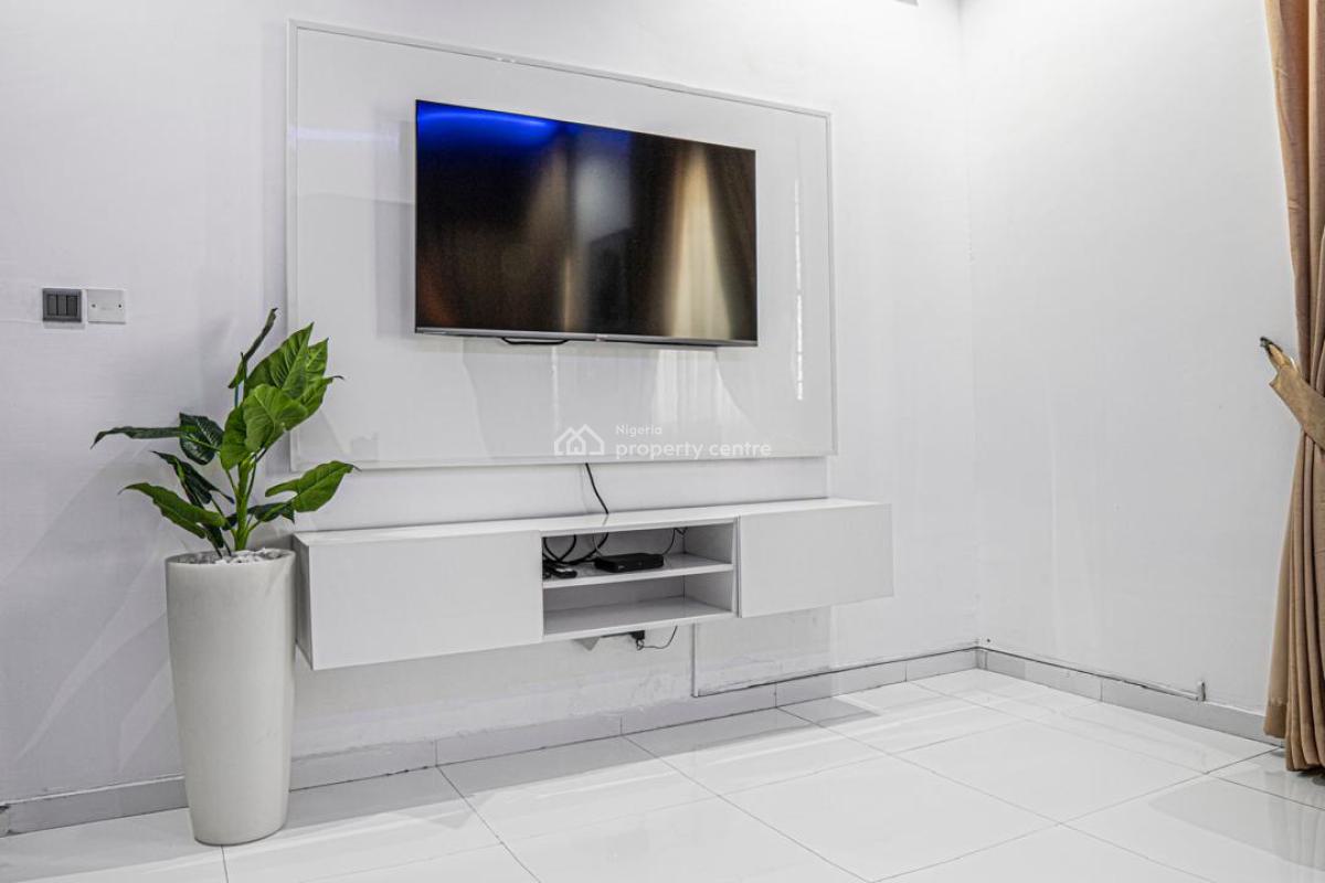 Luxury 3bedroom Apartment, Lekki Phase 1, Lekki, Lagos, Flat / Apartment for Rent
