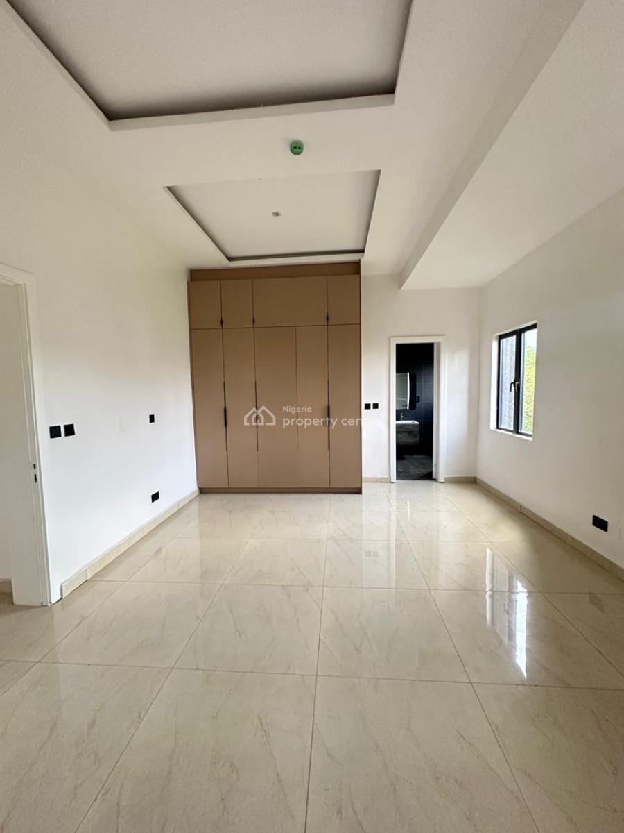 Exquisite 3bed with Pool & Bq, Kofo Abayomi, Victoria Island (vi), Lagos, Block of Flats for Sale