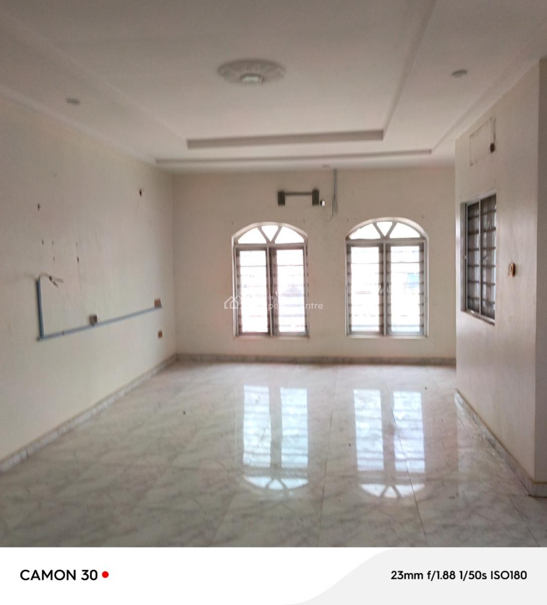 5 Bedroom Duplex, Isheri By Bucknor Estate, Isolo, Lagos, Detached Duplex for Sale