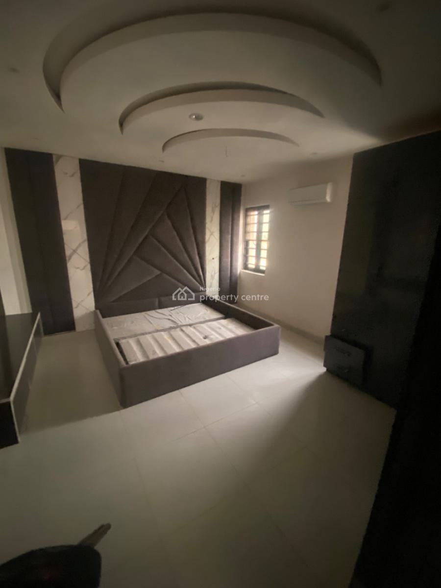 Lovely 2 Bedroom Penthouse, Ologolo, Lekki, Lagos, Flat / Apartment for Rent