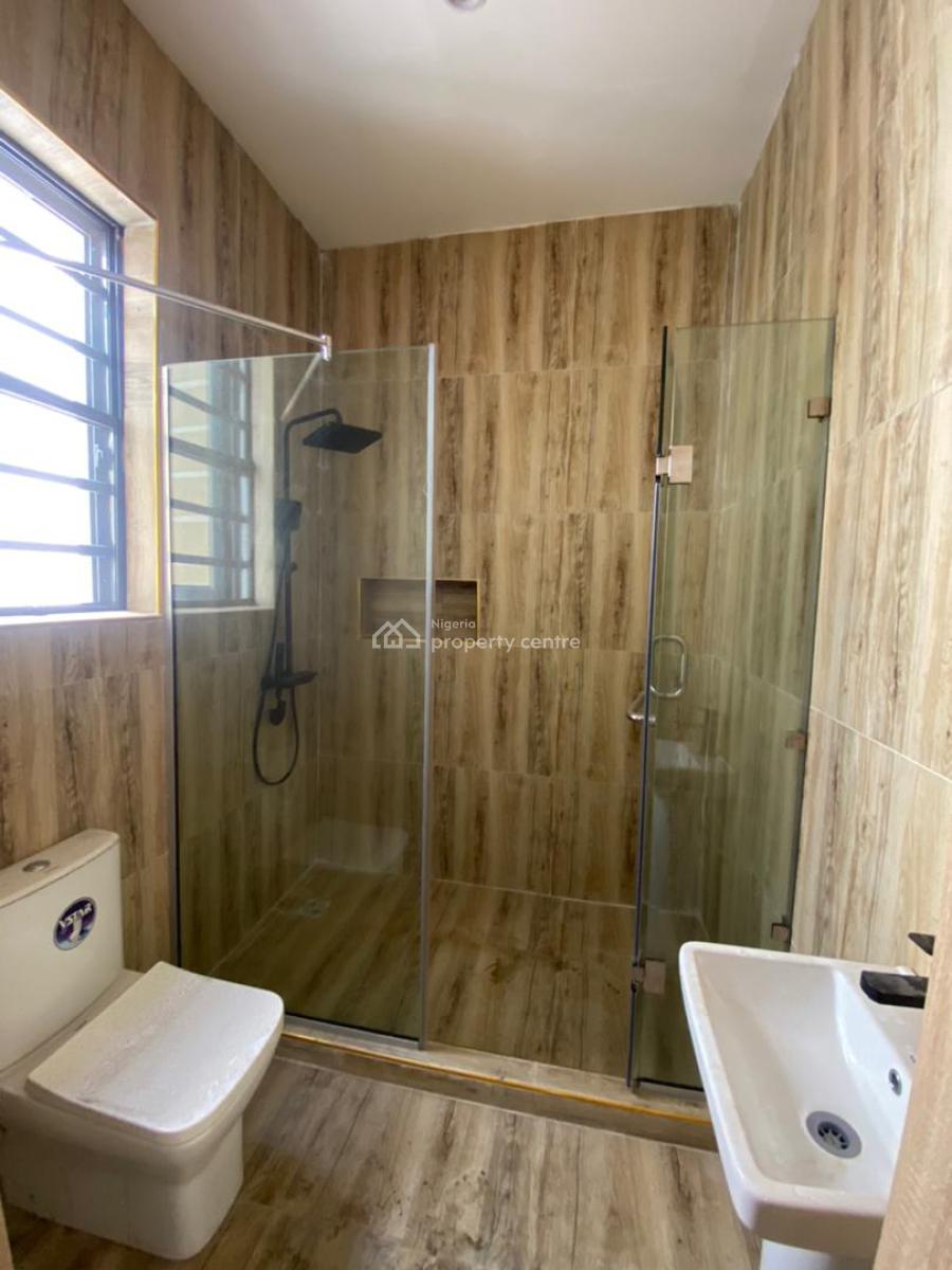 5 Bedroom Fully Detached Duplex with Bq, Ologolo Lekki, Ologolo, Lekki, Lagos, Detached Duplex for Sale