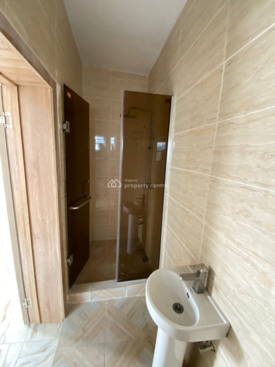 3 Bedroom Apartment, Lekki Scheme 2 Ajah Lagos, Lekki, Lagos, Flat / Apartment for Sale