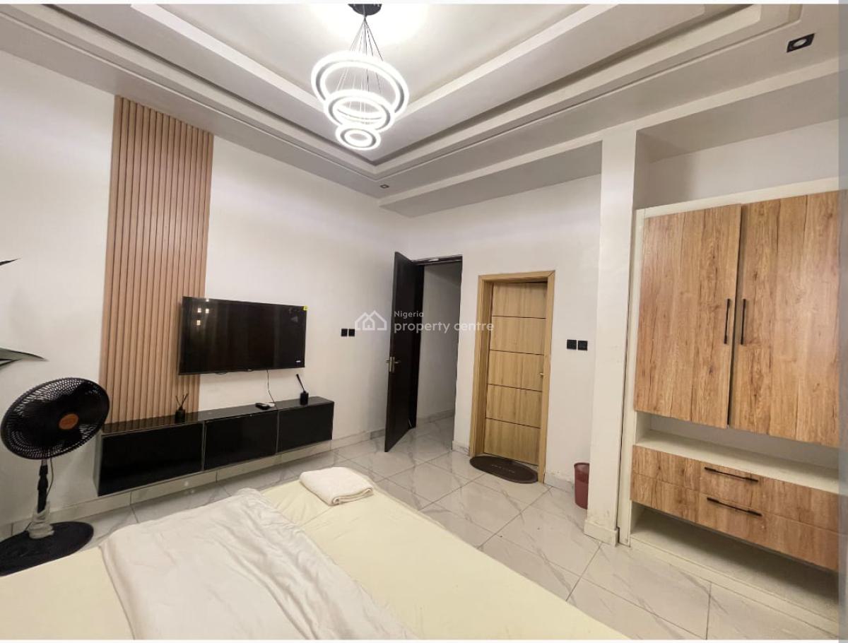 Fully Furnished 2 Bedrooms Apartment (1st Floor), Ikate, Lekki, Lagos, Flat / Apartment for Rent