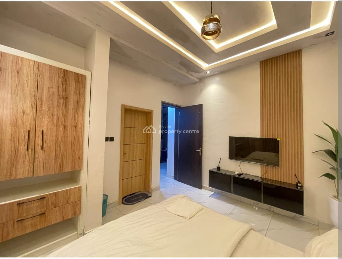 Fully Furnished 2 Bedrooms Apartment (1st Floor), Ikate, Lekki, Lagos, Flat / Apartment for Rent