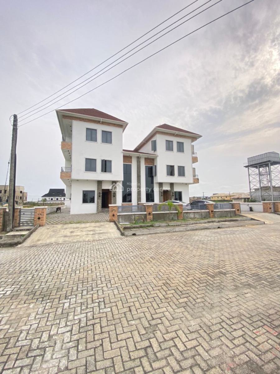 5 Bedroom Semi Detached Duplex with 2 Rooms Detached Bq, Lekki, Lagos, Semi-detached Duplex for Sale
