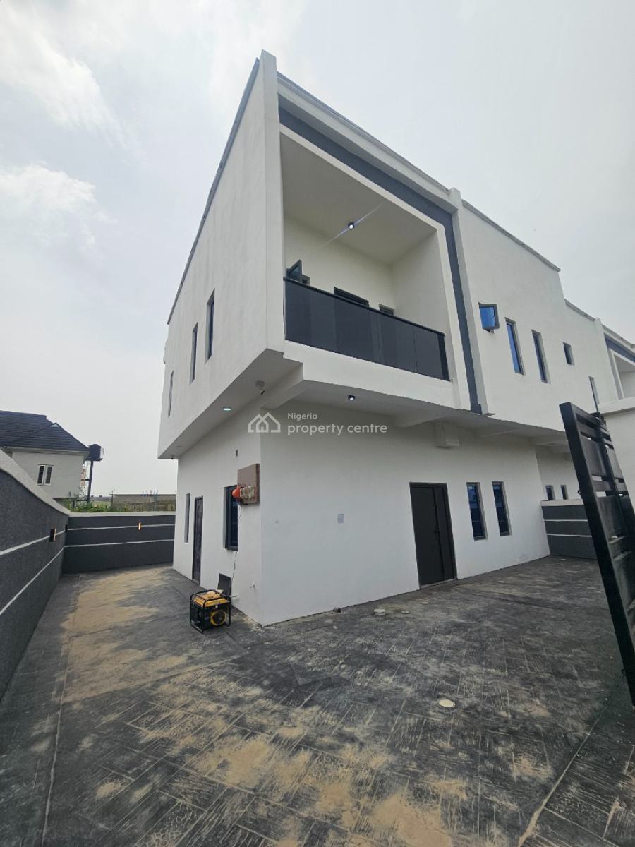 Stunning 3 Bedrooms Semi Detached Duplex  with Bq, Ajah, Lagos, Semi-detached Duplex for Sale