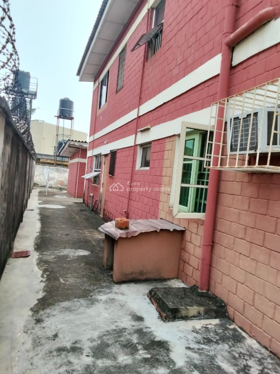 4 Bedroom Detached Duplex with 2 Bedroom Bq, Gra, Ogudu, Lagos, Detached Duplex for Sale