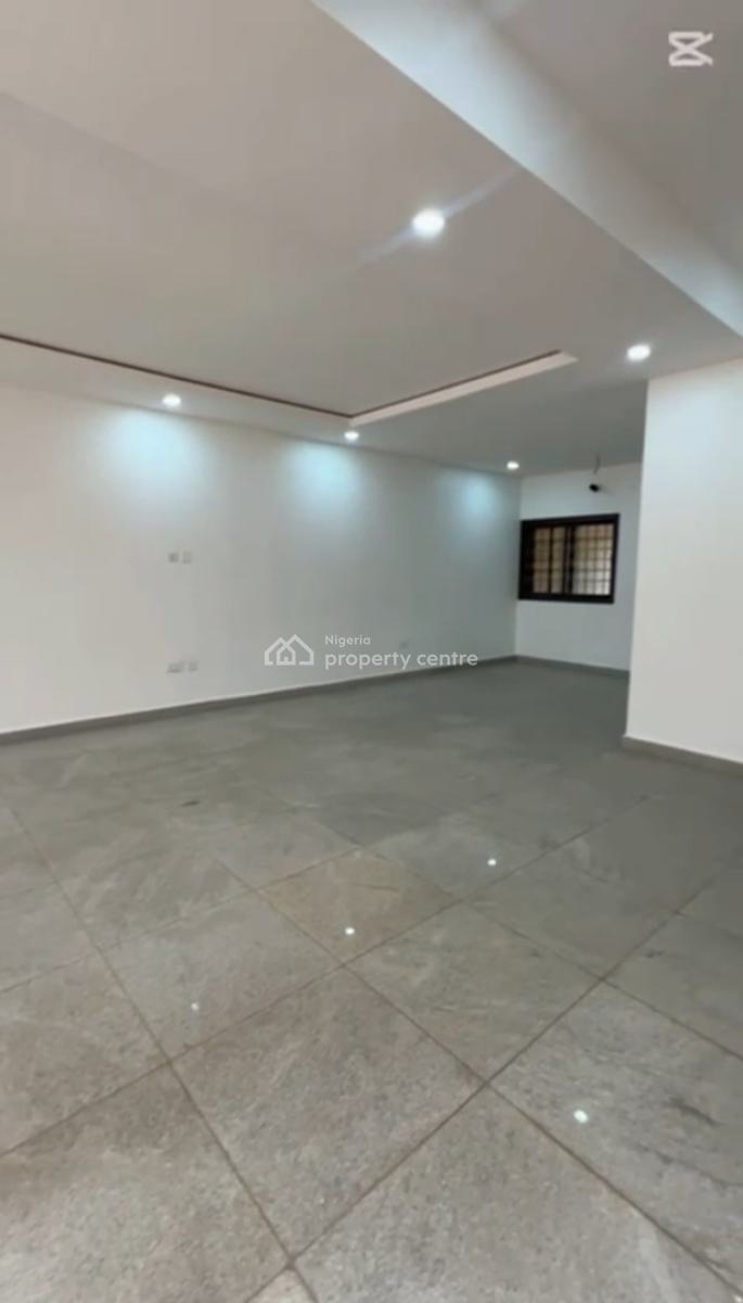 4bedrooms Terrace Duplex with Bq, Tarred Road, Guzape District, Abuja, Terraced Duplex for Rent