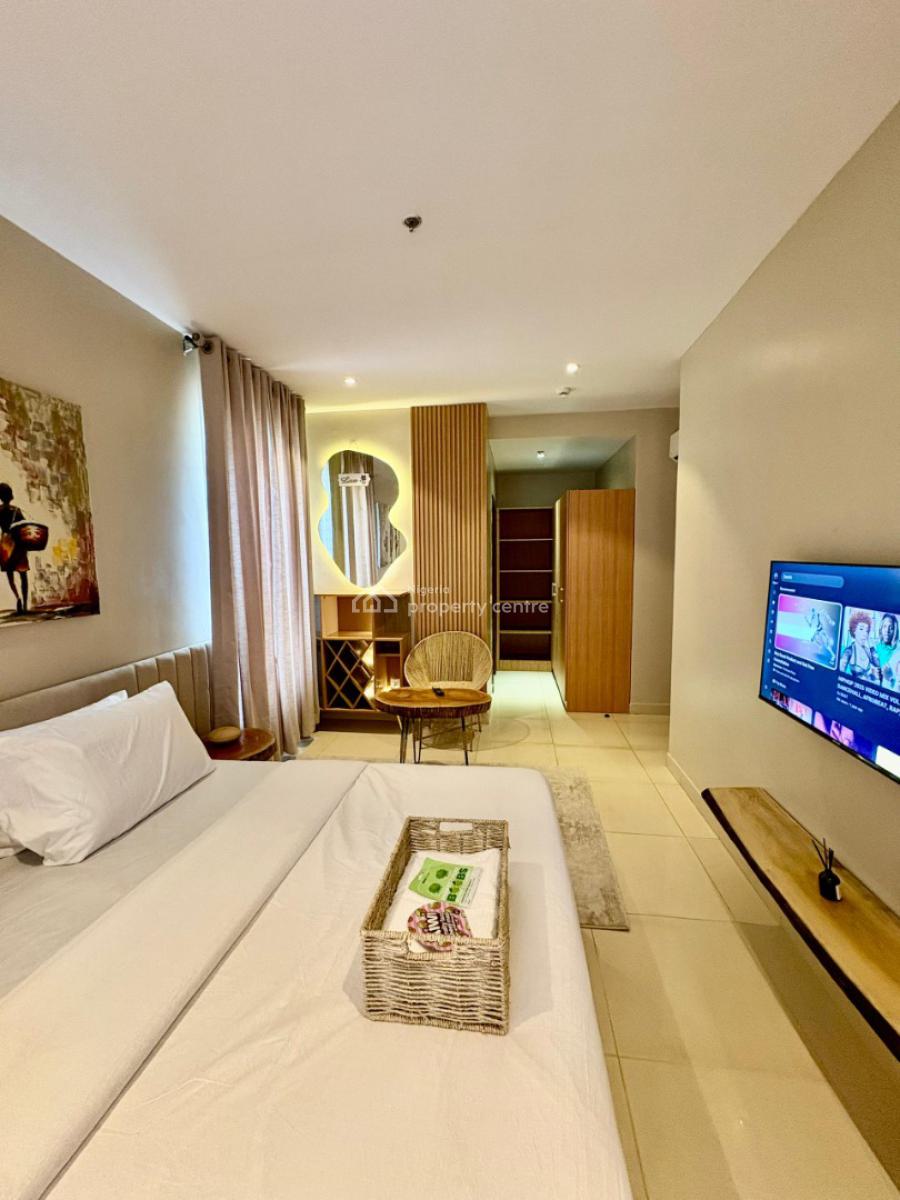 Sophisticated 2 Bedroom Apartment with Sea View, Reading Console &pool, Fully Equipped Gym, Tennis and Basketball Court, Daily Cleaning, Oniru, Victoria Island (vi), Lagos, Flat / Apartment Short Let