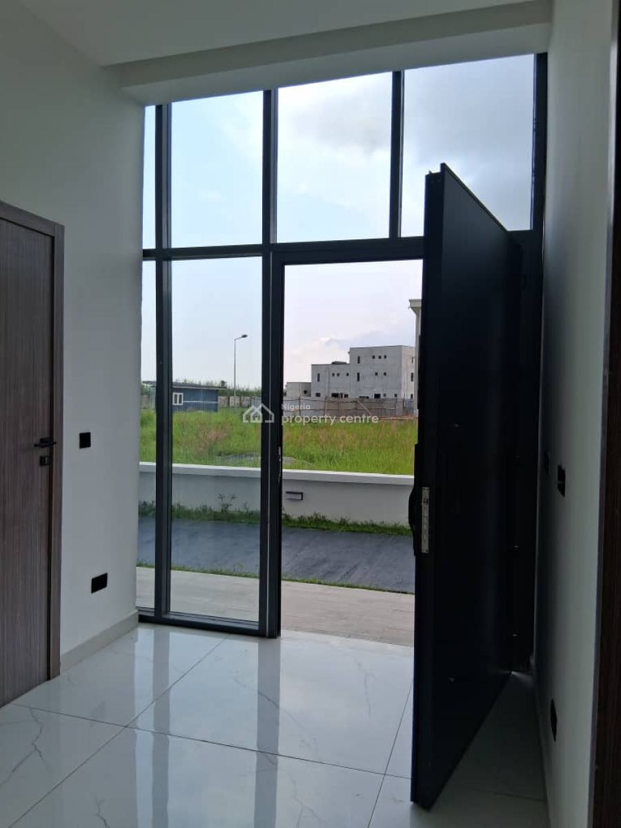 Contemporary 5-bedroom Semi-detached House + Bq, Cowrie Creek, Lekki, Lagos, Semi-detached Duplex for Sale