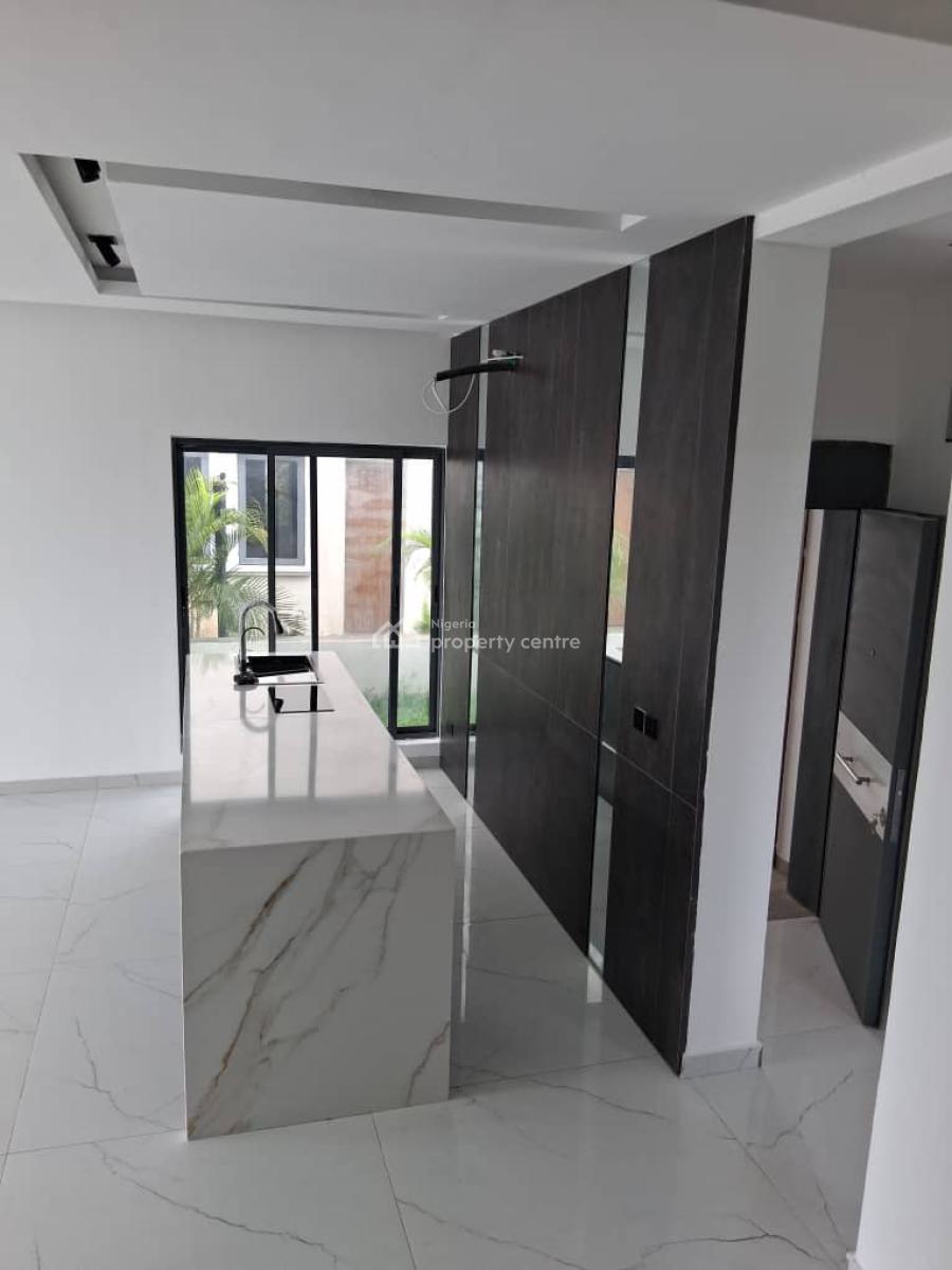 Contemporary 5-bedroom Semi-detached House + Bq, Cowrie Creek, Lekki, Lagos, Semi-detached Duplex for Sale