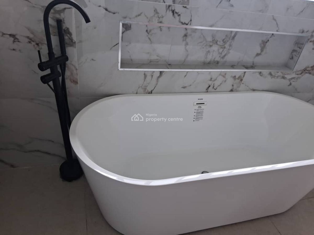 Contemporary 5-bedroom Semi-detached House + Bq, Cowrie Creek, Lekki, Lagos, Semi-detached Duplex for Sale