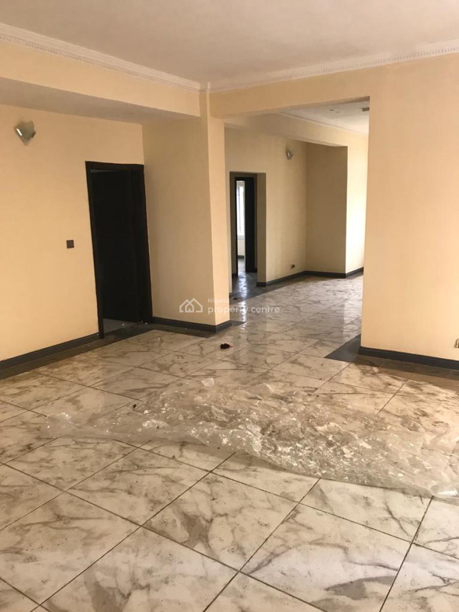 Executive Service 3 Bedroom Flat, Alcoves Estate, Alagomeji, Yaba, Lagos, Flat / Apartment for Rent