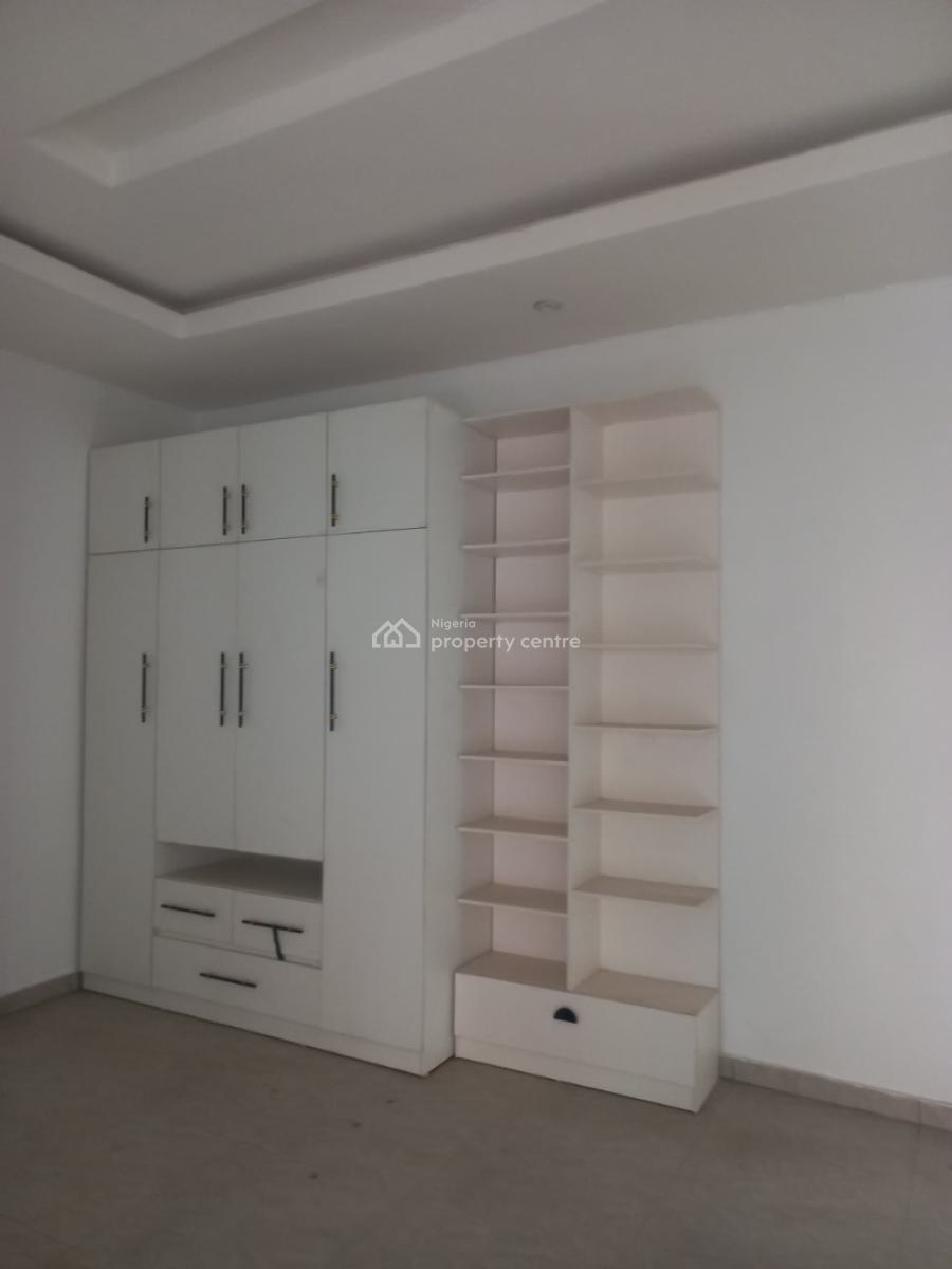 Brand New 2 Bed in a Call in Estate Ajah, Thomas Estate, Ajah, Lagos, Flat / Apartment for Rent