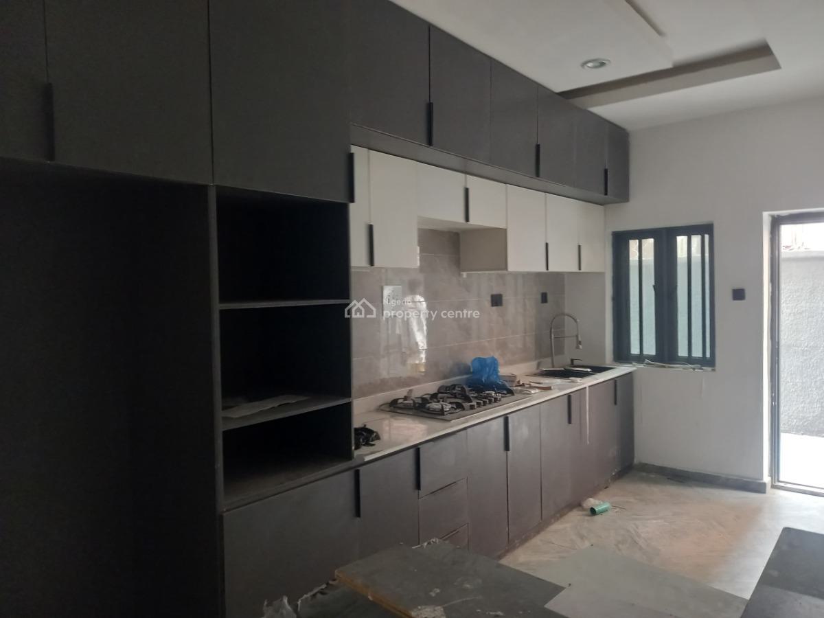 Brand New 2 Bed in a Call in Estate Ajah, Thomas Estate, Ajah, Lagos, Flat / Apartment for Rent