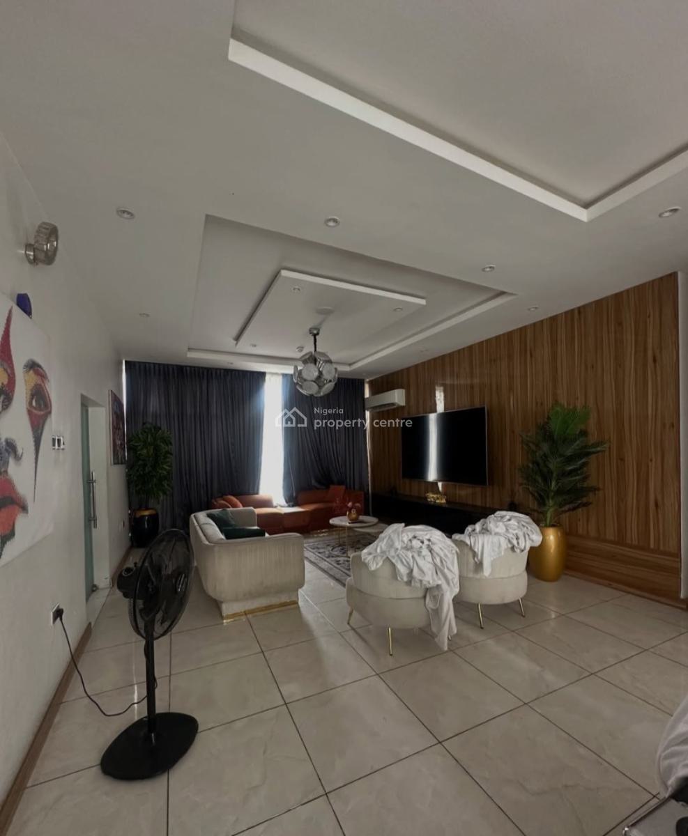 Furnished and Serviced 3 Bedroom En-suite Flat with Fitted Kitchen/pan, Lekki Phase 1, Lekki, Lagos, Flat / Apartment for Rent