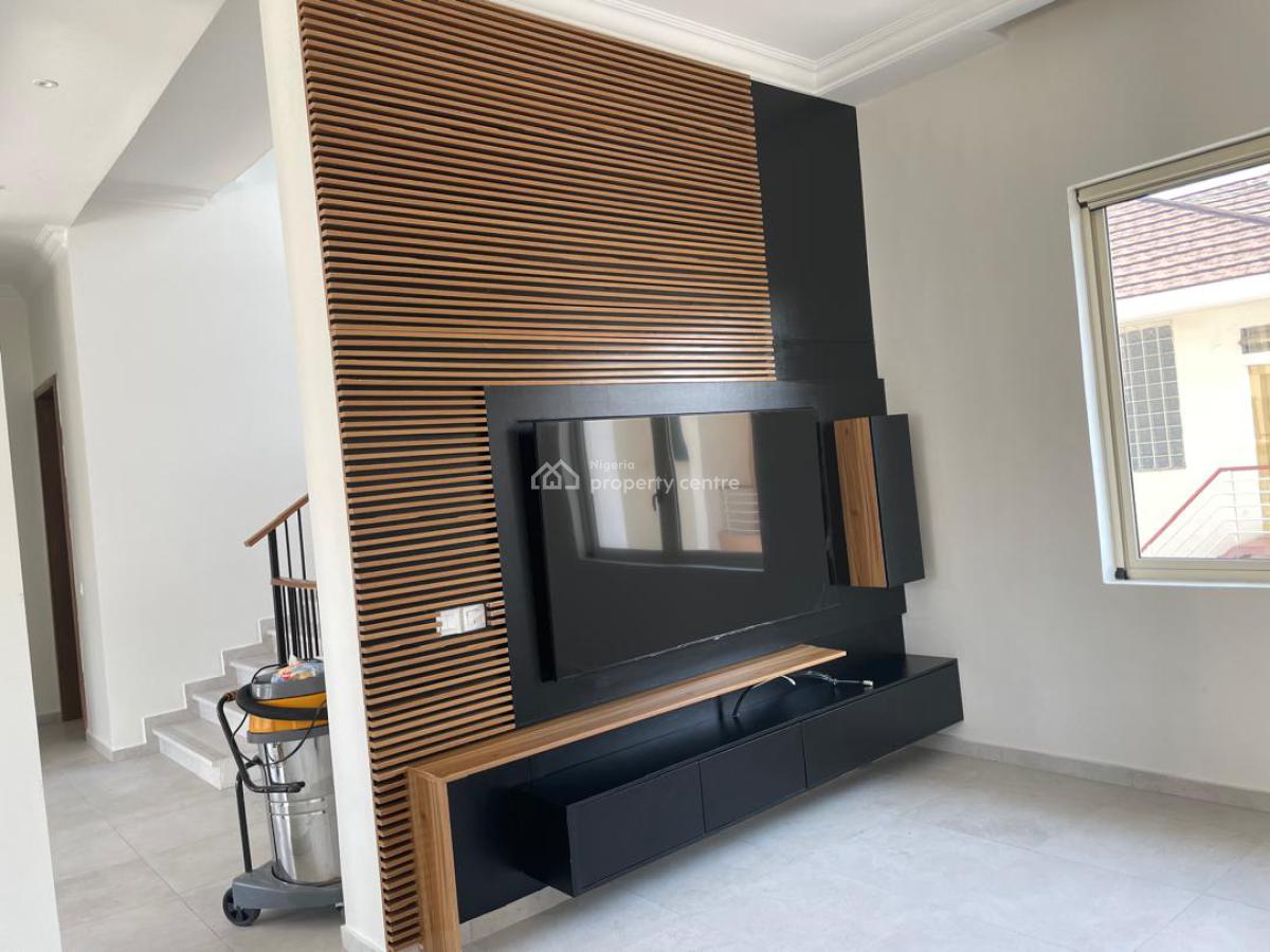 a Spacious Three Bedroom Apartment, Oniru, Victoria Island (vi), Lagos, Flat / Apartment for Rent