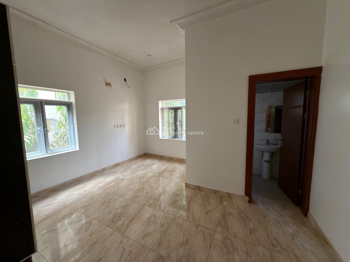 Cost-friendly Terraced House, Guzape District, Abuja, Terraced Duplex for Sale