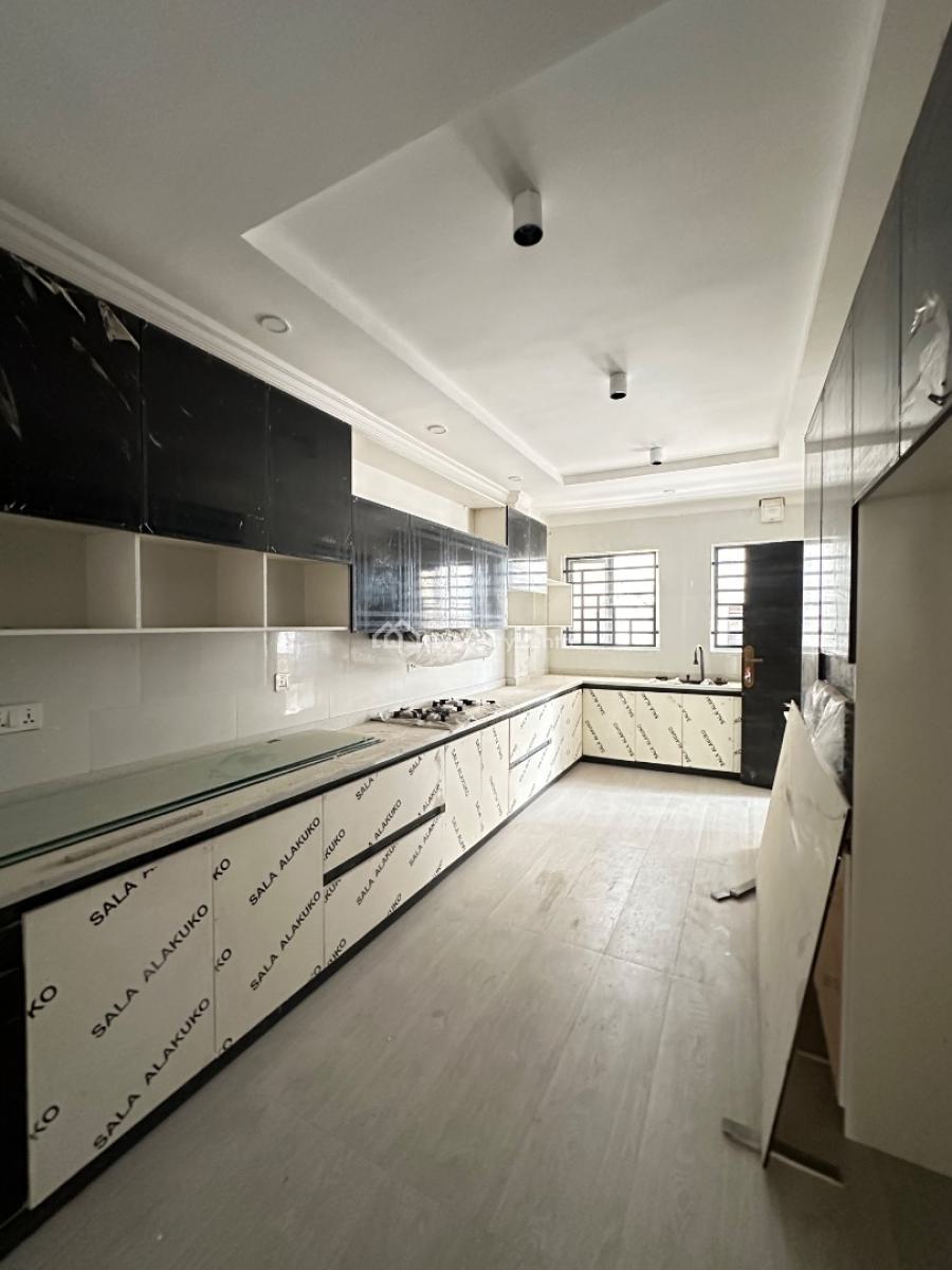 Newly Built 4 Bedroom Apartment with an Elevator and Cinema, Lekki Phase 1, Lekki Phase 1, Lekki, Lagos, Block of Flats for Sale