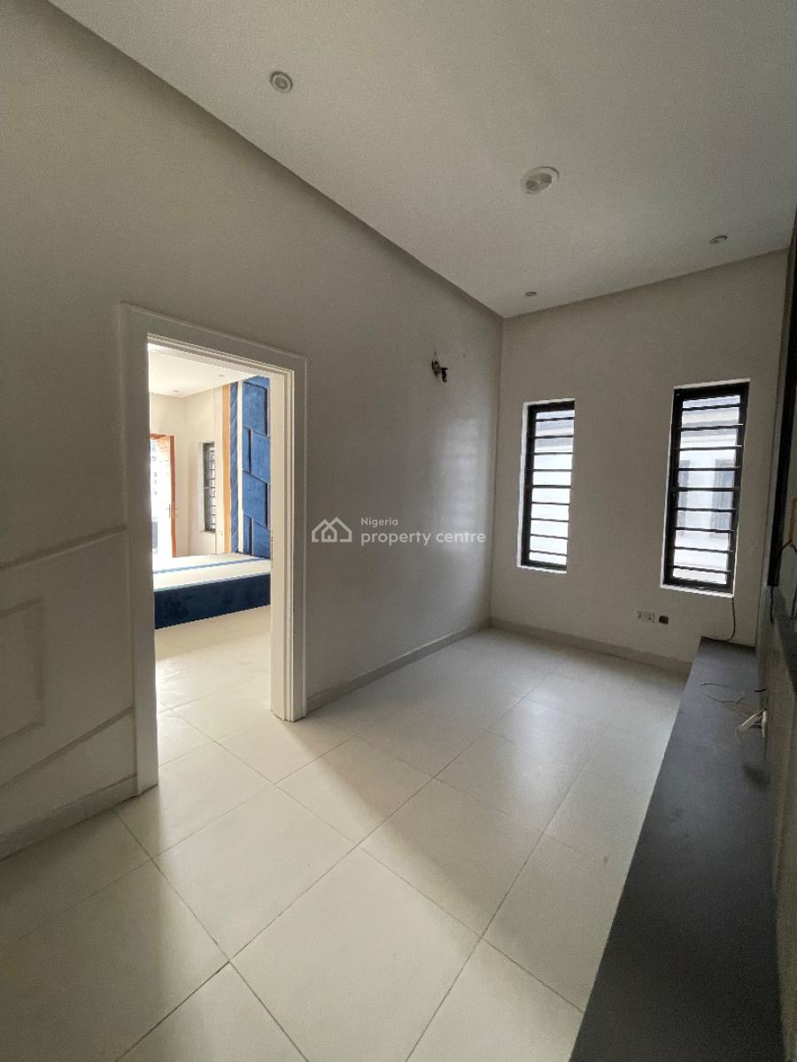 4bedroom Semi Detached Duplex, 2nd Toll Gate, Lekki Phase 2, Lekki, Lagos, Semi-detached Duplex for Sale