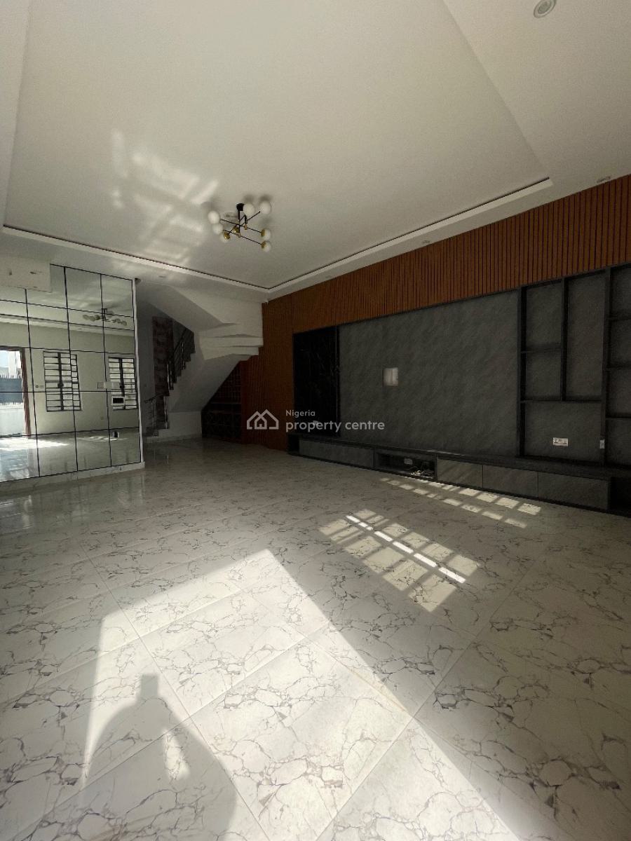 4bedroom Semi Detached Duplex, 2nd Toll Gate, Lekki Phase 2, Lekki, Lagos, Semi-detached Duplex for Sale