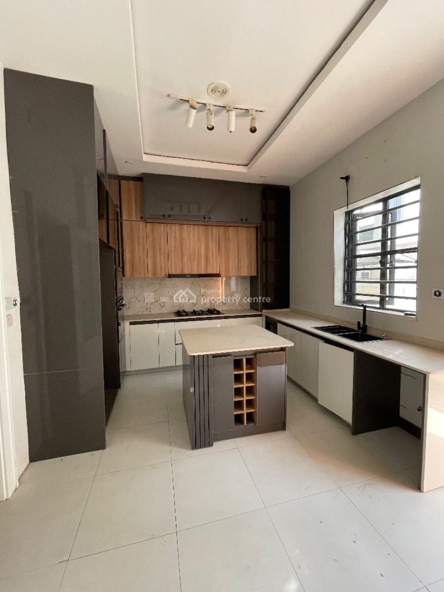 4bedroom Semi Detached Duplex, 2nd Toll Gate, Lekki Phase 2, Lekki, Lagos, Semi-detached Duplex for Sale