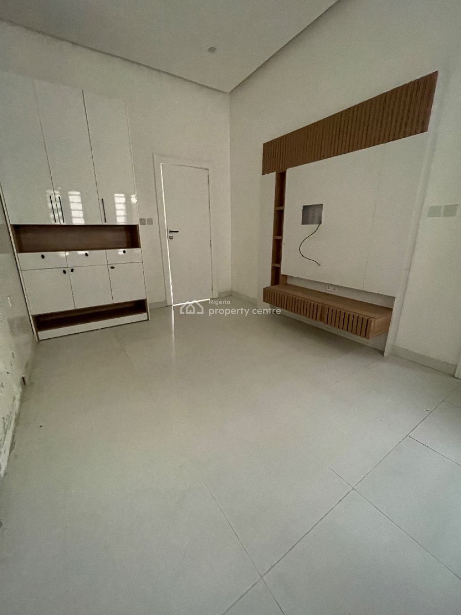 4bedroom Semi Detached Duplex, 2nd Toll Gate, Lekki Phase 2, Lekki, Lagos, Semi-detached Duplex for Sale