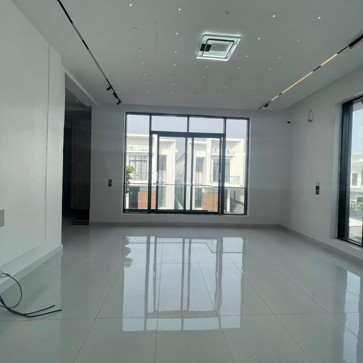 Finished 5 Bedroom Fully Detached Duplex with  Bq and Gazebo, Chevron, Lekki, Lagos, Lekki, Lagos, Detached Duplex for Sale