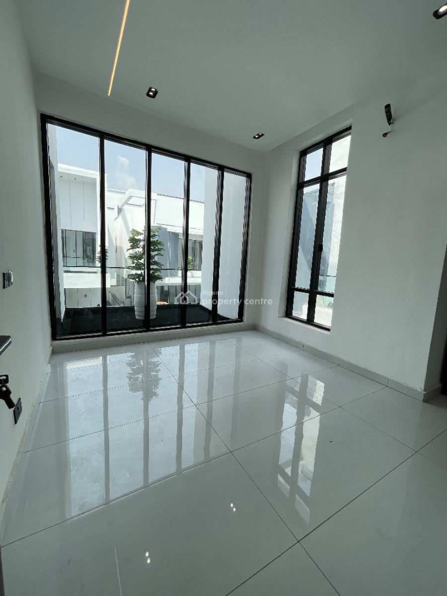 5bedroom Fully Detached, Chevron, Lekki, Lagos, Detached Duplex for Sale