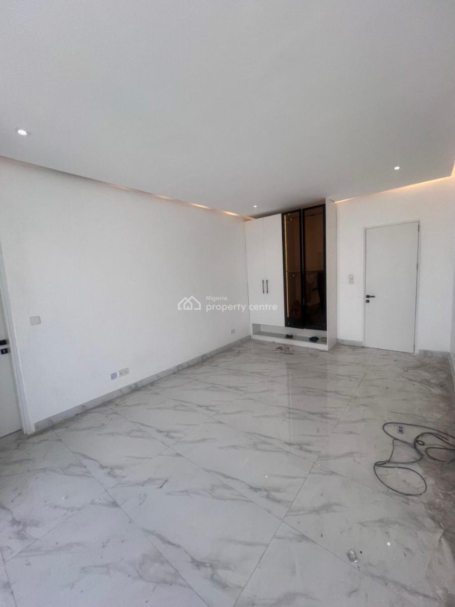 1 Bedroom Apartment Available, Lekki Phase 1, Lekki, Lagos, Flat / Apartment for Sale