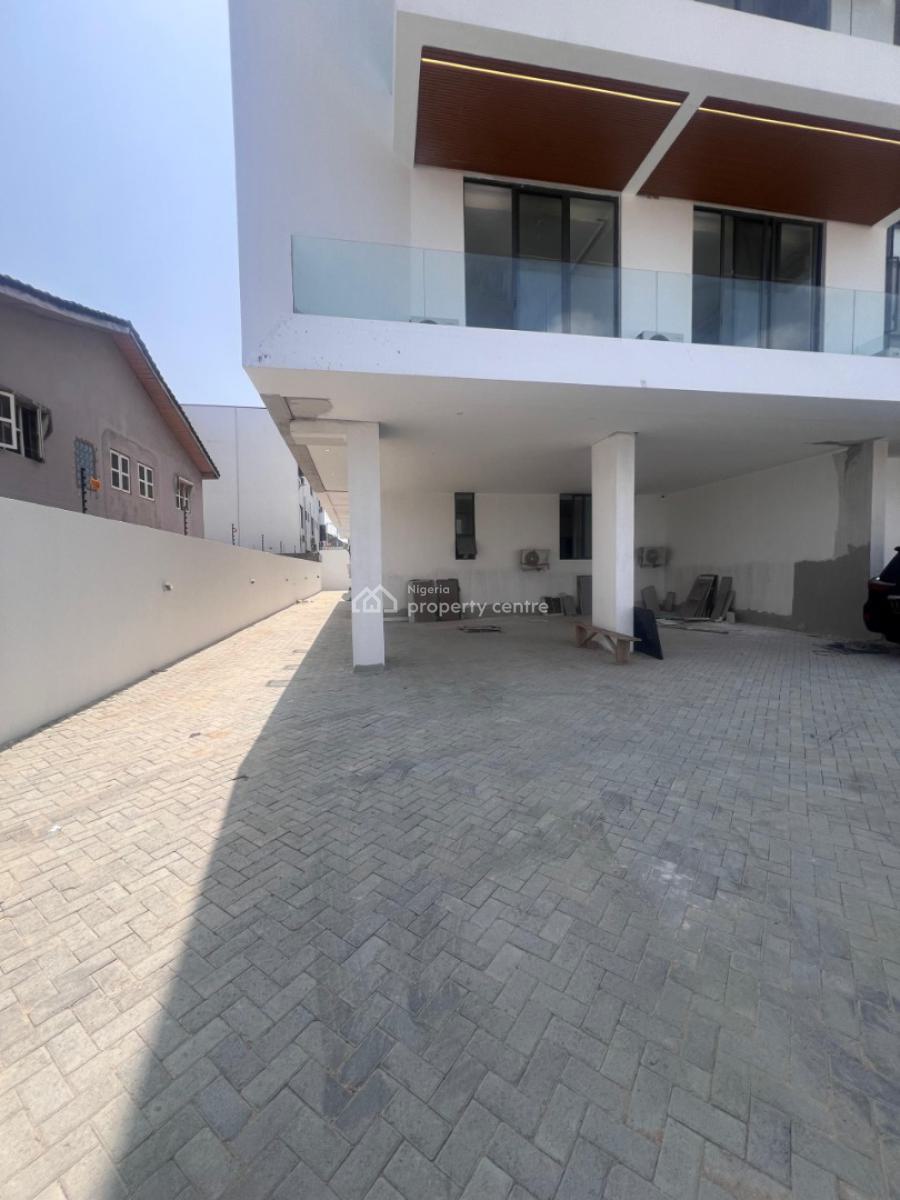 1 Bedroom Apartment Available, Lekki Phase 1, Lekki, Lagos, Flat / Apartment for Sale