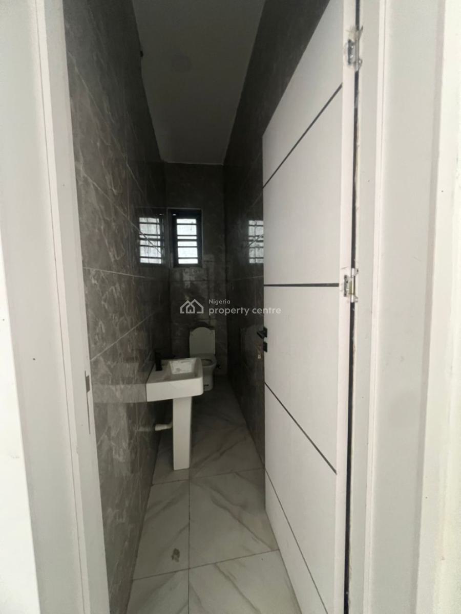 Newly Built 5bedroom Fully Detached Duplex with Solar, Pool, Bq Etc, Carlton Gate Environs, Chevron Lekki, Lekki, Lagos, Detached Duplex for Sale