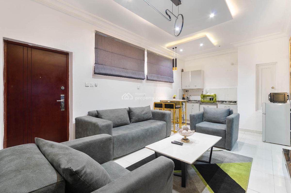 2 Bedroom Apartment, Osapa, Lekki, Lagos, Flat / Apartment Short Let