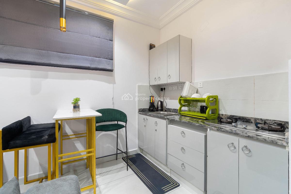 2 Bedroom Apartment, Osapa, Lekki, Lagos, Flat / Apartment Short Let