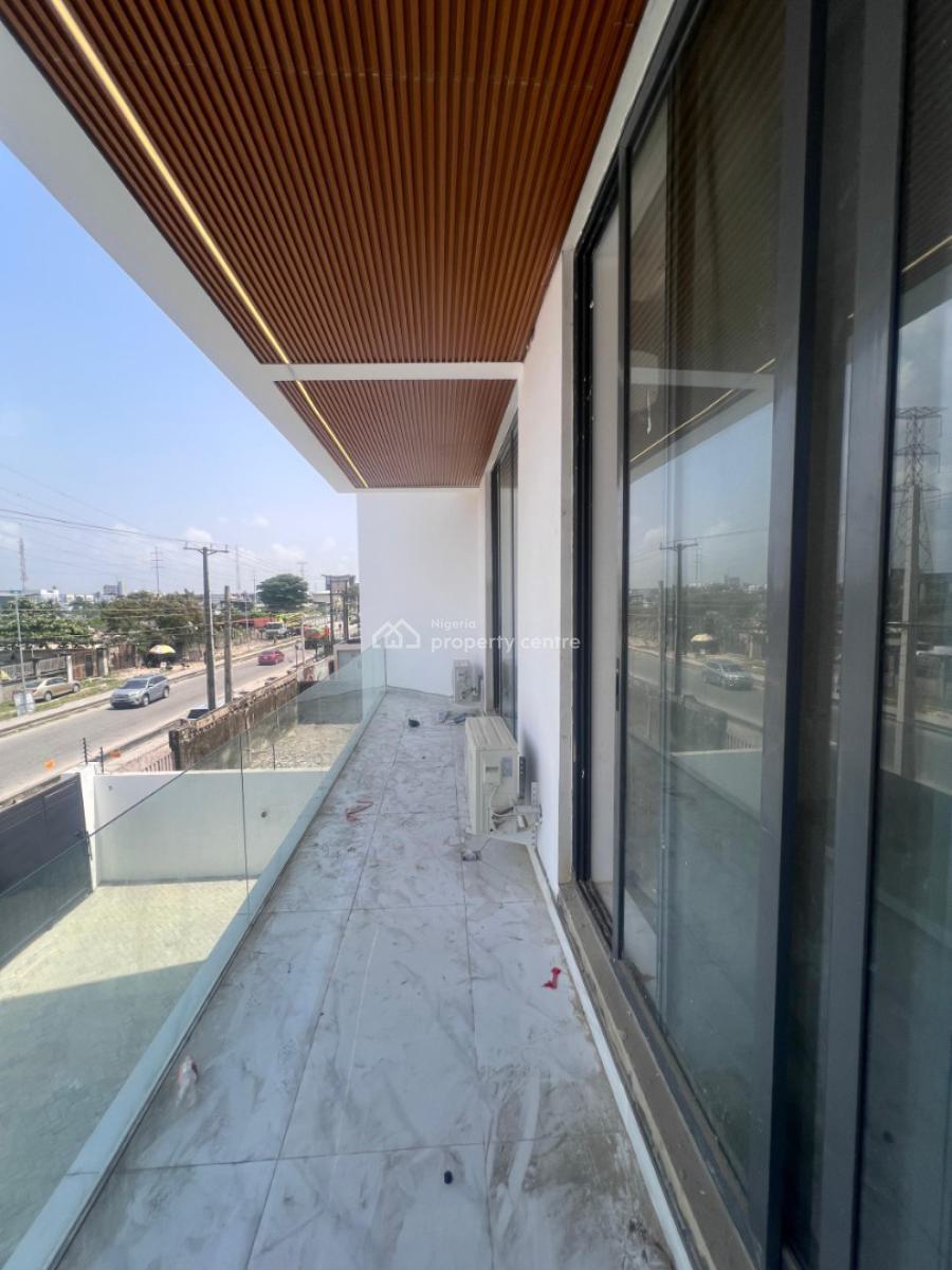 2 Bedroom Apartments Available, Lekki Phase 1, Lekki, Lagos, Flat / Apartment for Sale