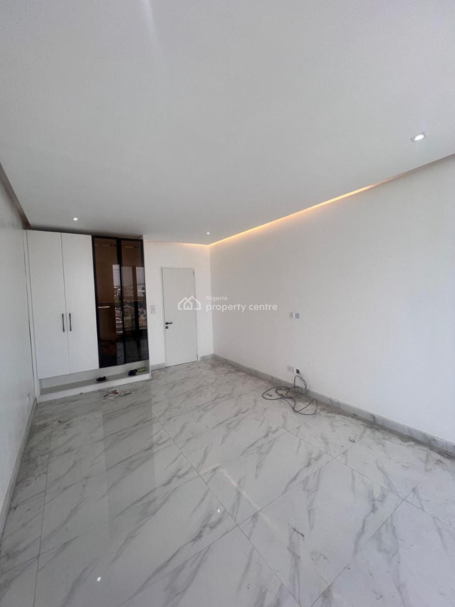 2 Bedroom Apartments Available, Lekki Phase 1, Lekki, Lagos, Flat / Apartment for Sale