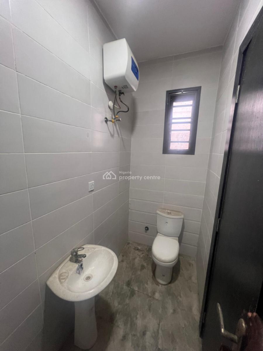 1 Bedroom Apartment, Ilasan, Lekki, Lagos, Flat / Apartment for Sale