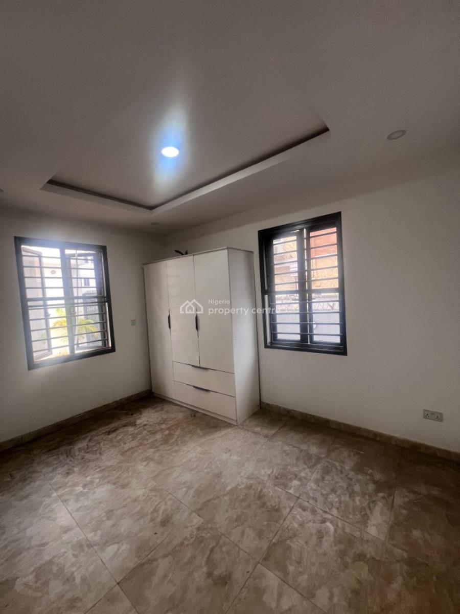 1 Bedroom Apartment, Ilasan, Lekki, Lagos, Flat / Apartment for Sale