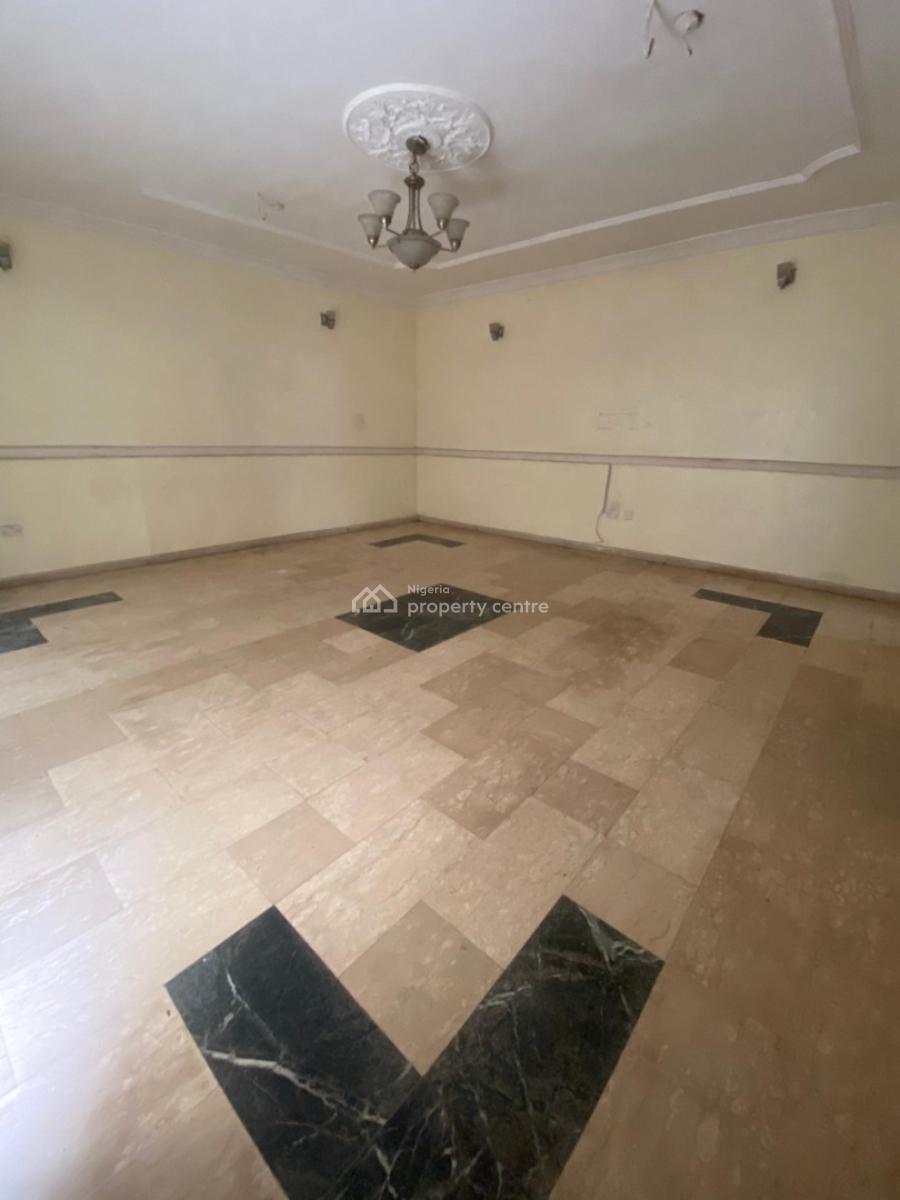 Lovely 2 Bedroom Flat Ground Floor with 3 Toilets, Omole Phase 2, Ikeja, Lagos, Flat / Apartment for Rent