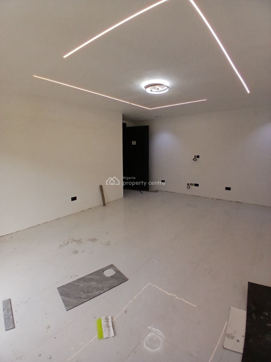 Newly Built and Serviced with 24/7 Power Supply 2 Bedroom En-suite Fla, Ikate, Lekki, Lagos, Flat / Apartment for Sale