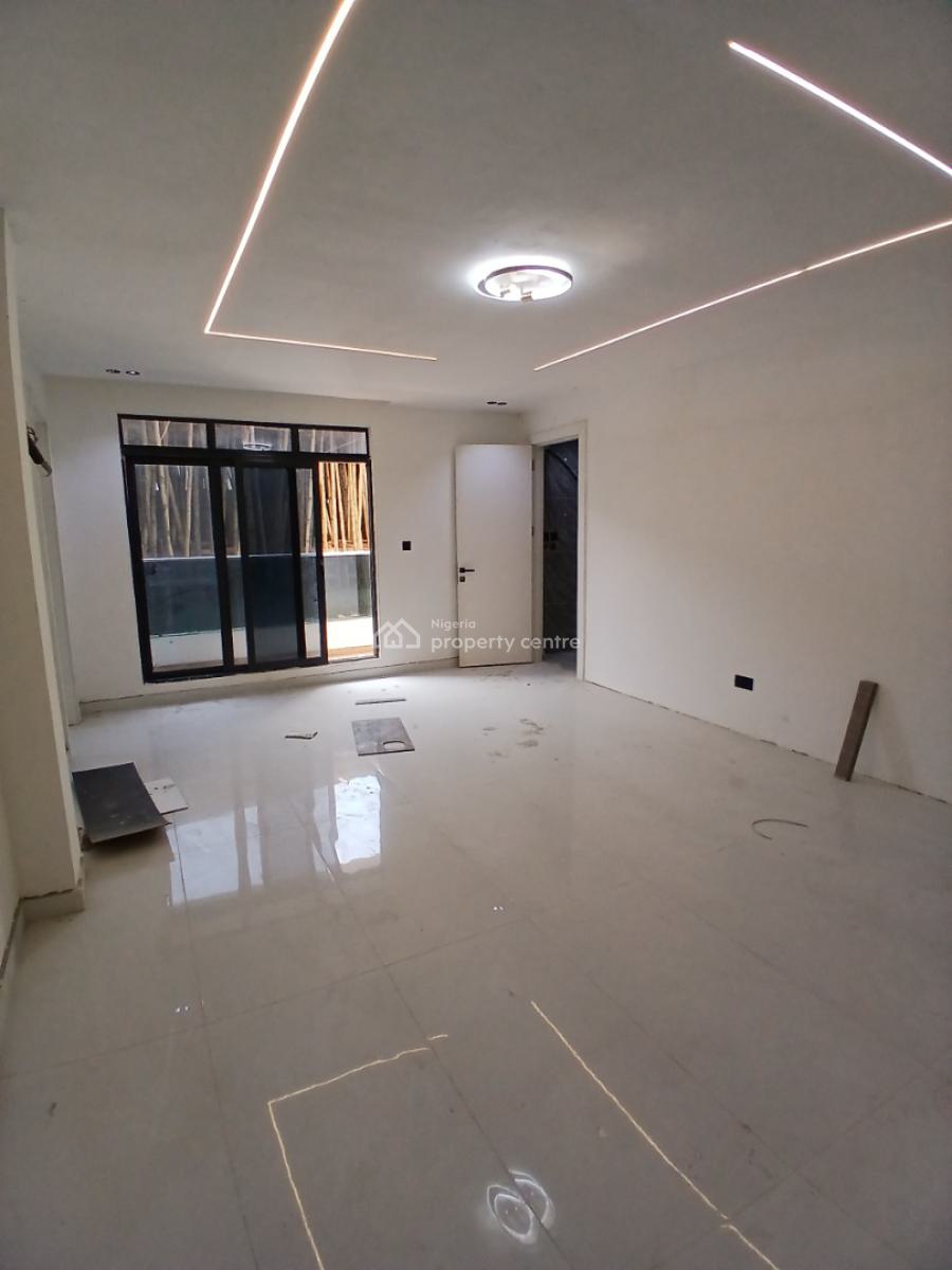 Newly Built and Serviced with 24/7 Power Supply 2 Bedroom En-suite Fla, Ikate, Lekki, Lagos, Flat / Apartment for Sale